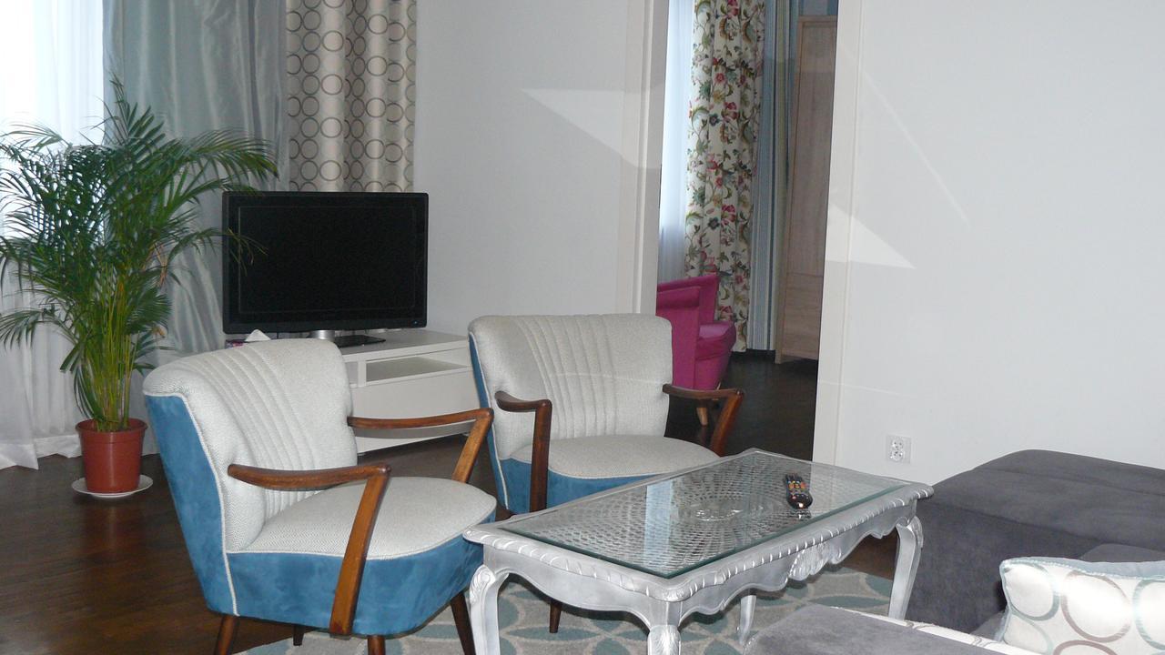 Ferienwohnung Apartament Chmielna Warschau Exterior foto