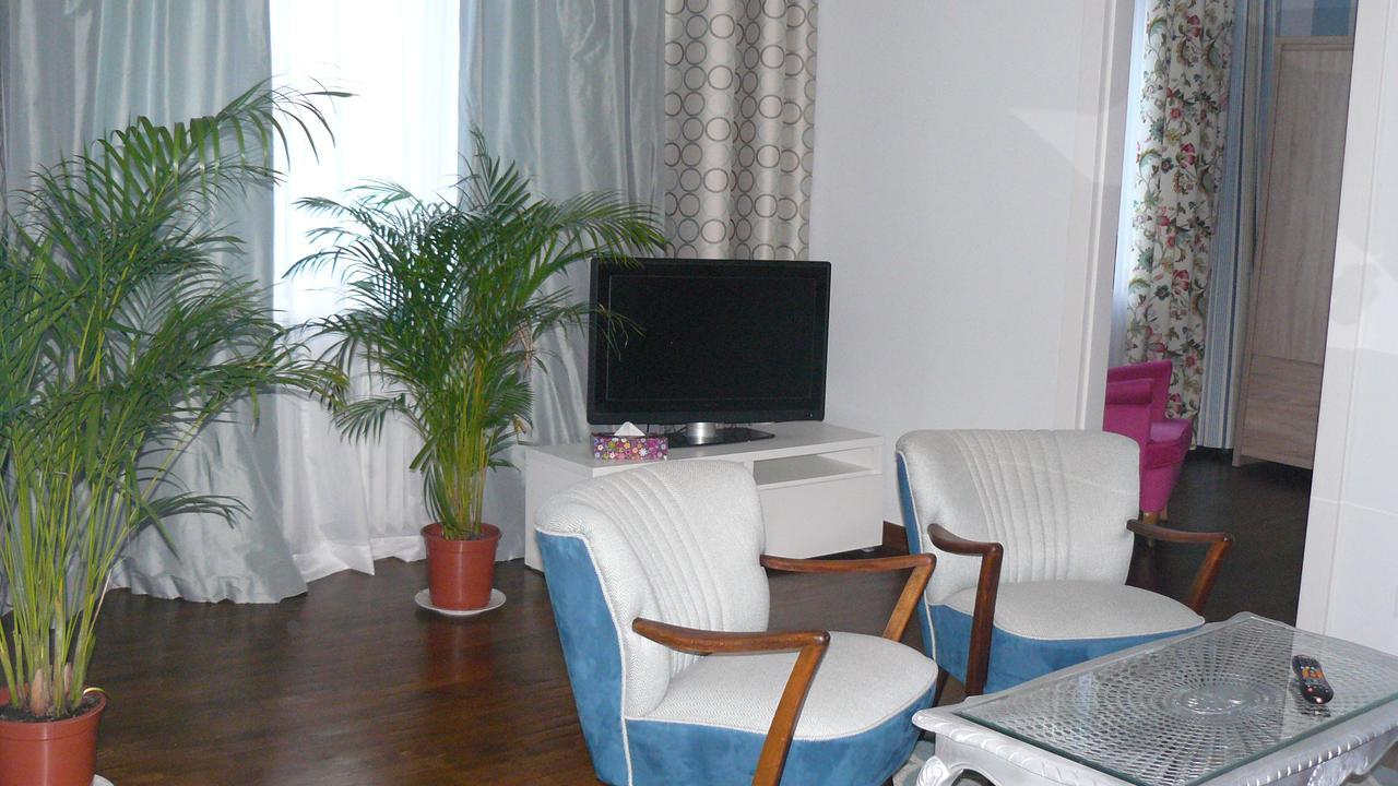 Ferienwohnung Apartament Chmielna Warschau Exterior foto